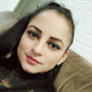 Meet your Posher, Stefany